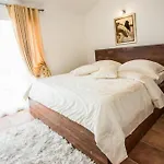 Villa Scenic Two Bedroom With Private Pool *